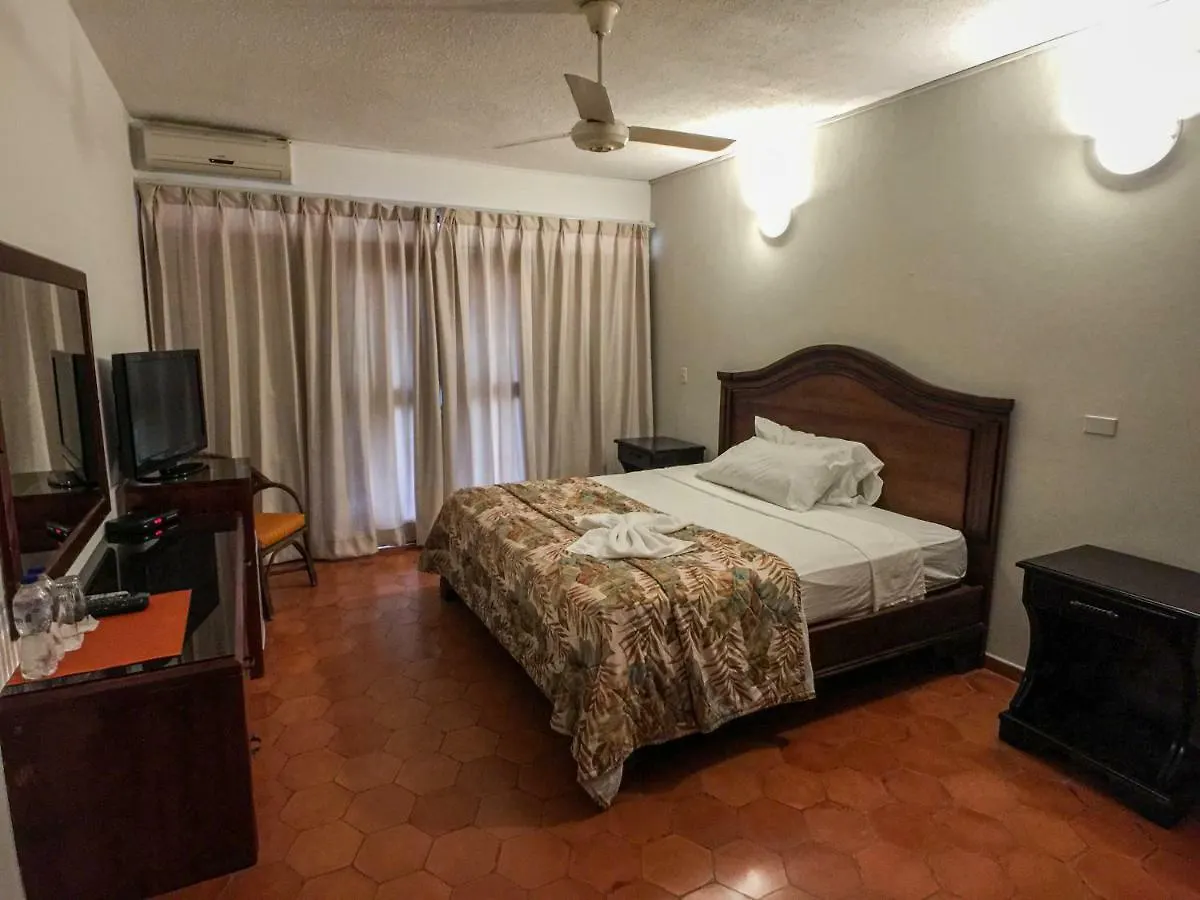 Hotel Alicia Beach  Sosua