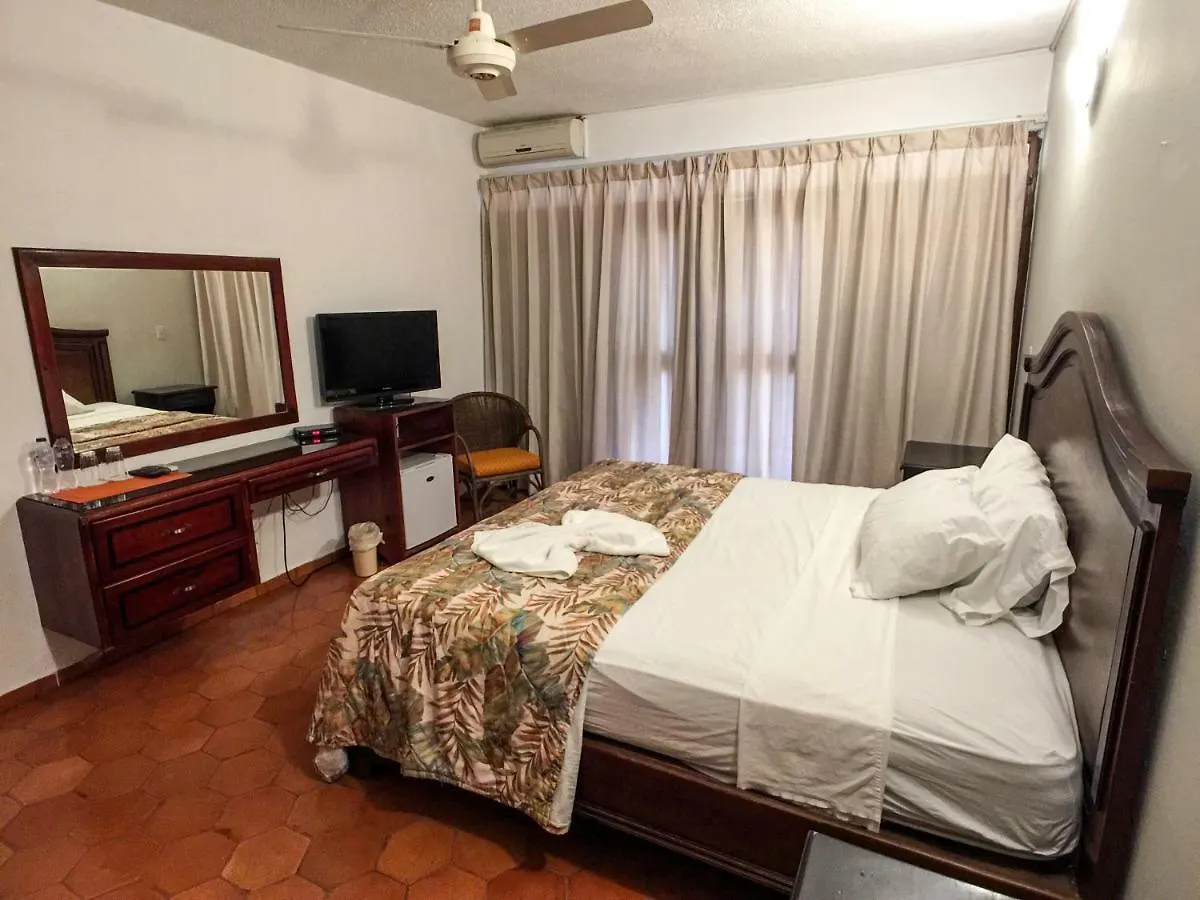 ***  Hotel Alicia Beach Dominican Republic